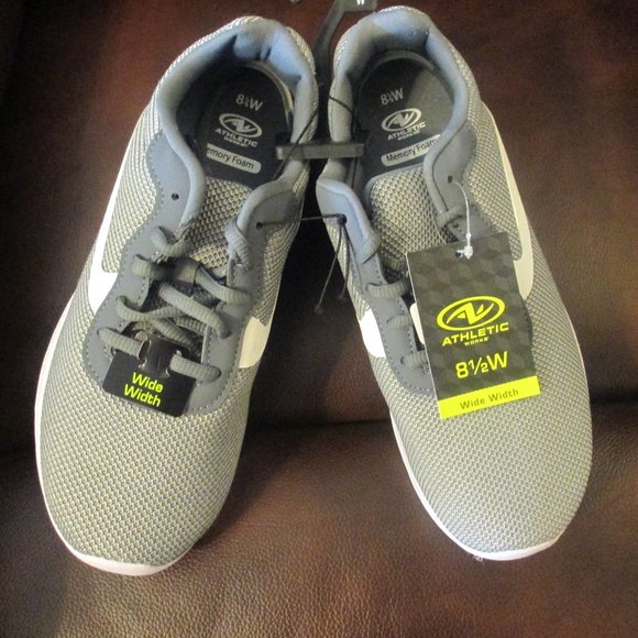 wide width athletic shoes